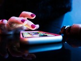 Anche gli smartphone stanno diventando sempre più costosi a causa della crisi della DRAM.