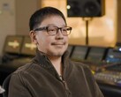 Hitoshi Sakimoto al suo banco di missaggio presso Basiscape, lo studio da lui fondato nel 2002.