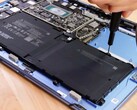 Il Surface Pro 9 è molto più facile da riparare rispetto ai suoi predecessori. (Fonte: iFixit)