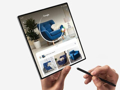 Samsung ha ora rilasciato due dispositivi Galaxy Z Fold di fila senza il supporto della S Pen, nella foto il modello più vecchio. (Fonte: Samsung)