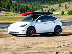 La Model Y di Tesla è un pratico SUV crossover elettrico che è stato oggetto di una serie di tagli di prezzo negli ultimi tempi. (Fonte: Tesla)