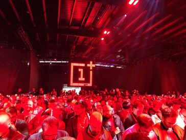 In occasione dell'evento di lancio di OnePlus 7T Pro a Londra.