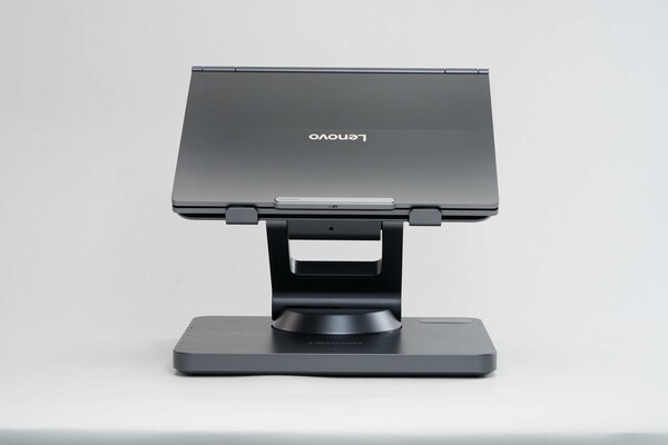 Lo Smart Motion Concept di Lenovo funziona con un PC AI di Lenovo. (Fonte: Lenovo)