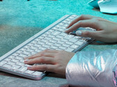 Logitech MX Keys S sarà disponibile in due varianti di colore. (Fonte: Roland Quandt &amp; WinFuture)