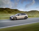 Il SUV elettrico Mercedes-Benz AMG EQE 43 4MATIC è ora ordinabile in Europa. (Fonte: Mercedes-Benz)