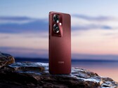 L'Oppo F25 Pro 5G è dotato di un retro testurizzato opzionale in un accattivante colore rosso. (Immagine: Oppo)