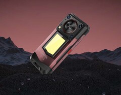 Lo smartphone rugged Oukitel WP56 vanta una batteria pesante da 16.000 mAh per una lunga autonomia. (Fonte: Oukitel)