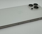 Un prototipo di iPhone con pulsanti Taptic. (Fonte: Apple Insider)