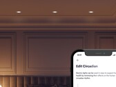 La luce LED di Crestron può attenuare le tue luci interne per adattarle al tuo ritmo circadiano. (Fonte: Crestron)