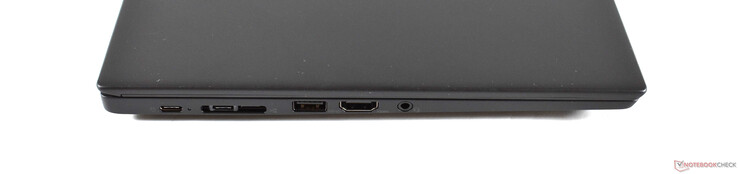 A sinistra: 2x USB 3.1 Gen 2 Type-C, porta miniEthernet/docking, USB 3.0 Type-A, HDMI 2.0, combo audio