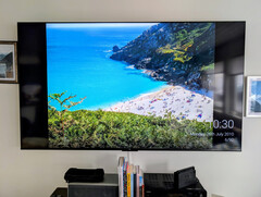 Non c'è bisogno di investire in un Samsung Frame o di consegnare i suoi ricordi a Google, quando può eseguire lo streaming delle foto direttamente dal suo NAS al suo dispositivo Android. (Fonte immagine: Notebookcheck)