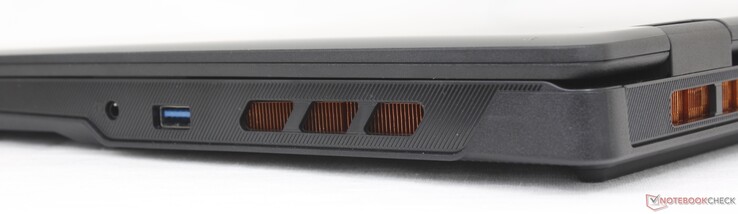A destra: cuffie da 3,5 mm, USB-A 3.2 Gen. 1