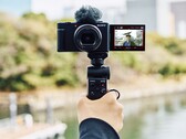 La ZV-1 II di Sony aggiorna la videocamera per vlogging ZV-1 con un obiettivo più ampio per facilitare l'inquadratura in modalità selfie. (Fonte: Sony)