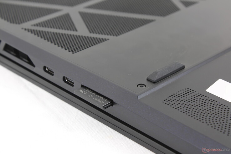 Il lettore di schede SD non è caricato a molla