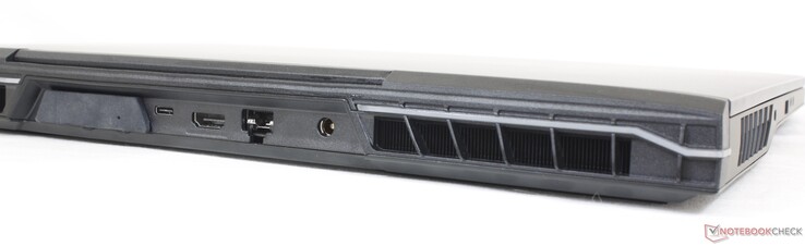 Posteriore: Attacco per radiatore ad acqua, USB-C con Thunderbolt 4 + DisplayPort 1.4, RJ-45 2,5 Gbps, adattatore AC