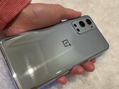Il OnePlus 9 Pro dovrebbe arrivare il mese prossimo insieme almeno al OnePlus 9. (Fonte: Dave Lee)