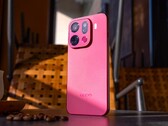 Gli splendidi Oppo Find X9 e Find X9 Pro rossi sono apparentemente disponibili solo tramite importazione (fonte: Weibo)