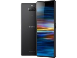 Recensione: Sony Xperia 10 Plus. Modello fornito da: