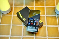 Lo Xiaomi Poco X8 è robusto e ha un aspetto moderno, ma presenta anche molti punti deboli.