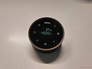 Il controller semplifica l'utilizzo del BenQ SmartBar Halo 2.