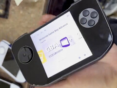 Il GameMT E3 sarebbe un'aggiunta piuttosto strana al mercato delle console portatili di gioco orizzontali. (Fonte immagine: via Retro Gaming with Deadfred)