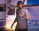 Jason, il protagonista di GTA 6, con una pistola in mano.