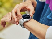 La serie Galaxy Watch6 vedrà il ritorno della ghiera girevole del Galaxy Watch4 Classic, anche se con alcuni ritocchi al design, come da immagine. (Fonte: Samsung)