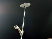 Le parabole internet satellitari Starlink iniziano a spuntare nei Supercharger Tesla