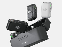Il DJI Mic 3 potrebbe essere il terzo microfono rilasciato dall&#039;azienda in due anni, nella foto il Mic 2. (Fonte: DJI) (Fonte: DJI)