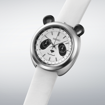 Il Seiko Power Design Project Panda Chronograph in bianco