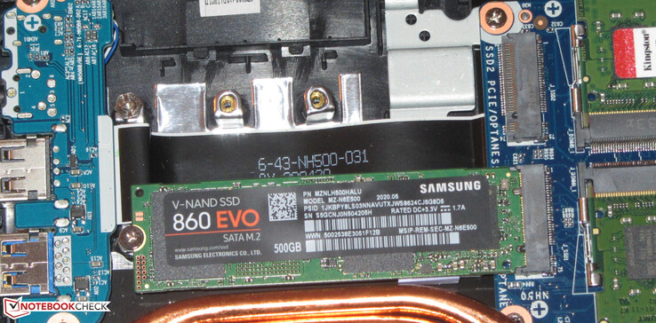 Possono essere installati due SSD M.2.