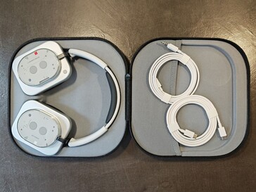 Cuffie Nothing (1) Bianco (fonte immagine: Notebookcheck)
