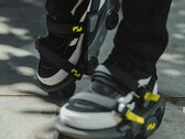 I Moonwalker di Shift Robotics utilizzano algoritmi di intelligenza artificiale per guidare il pattino a 8 ruote e camminare più velocemente. (Fonte: Shift Robotics)