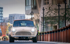 David Brown Automotive riprogetta la Mini classica come commuter urbano di lusso su misura. (Fonte: David Brown Automotive)