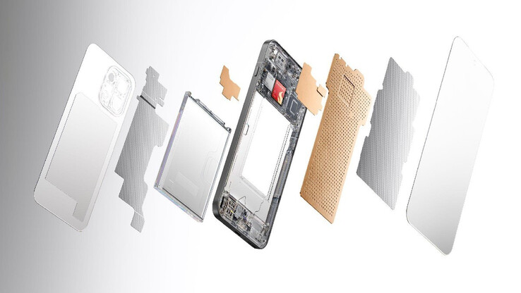 Il OnePlus 13s è dotato di un sistema di raffreddamento a camera di vapore da 4.400 mm² per tenere sotto controllo l'hardware. (Fonte: OnePlus)