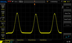 50% di luminosità: 238 Hz