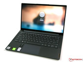 Recensione del Laptop Lenovo Yoga Slim 7 14 - Senza GPU Nvidia contro AMD