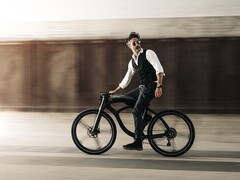 L&#039;e-bike Noordung è dotata di sensori di inquinamento atmosferico, altoparlanti Bluetooth e un power bank. (Fonte: Noordung)