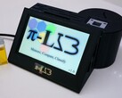 Il progetto kickstarter π-LAB trasforma un Raspberry Pie in un laboratorio portatile che può misurare e analizzare i liquidi (Immagine: Kickstarter)