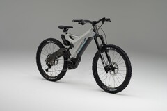 Il concept di bicicletta elettrica Honda e-MTB ha un telaio insolito con un forcellone. (Fonte: Honda)