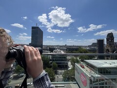 Il binocolo presentato in occasione di un evento di anteprima tenutosi a Berlino alcune settimane fa