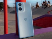 Motorola offrirà il Moto G24 Power in due tonalità di blu. (Fonte: Motorola)