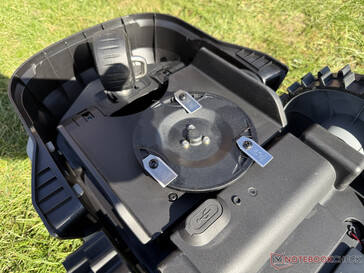 Parte inferiore con disco di falciatura piccolo