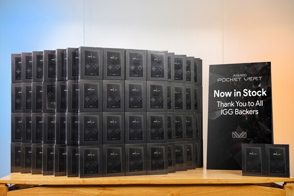 Ayaneo afferma di avere ora scorte sufficienti per iniziare la spedizione anticipata ai finanziatori. (Fonte: Ayaneo)