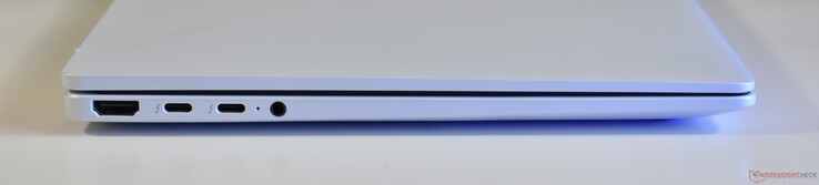 a sinistra: HDMI, 2 porte Thunderbolt 4, audio da 3,5 mm