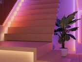 La striscia luminosa Omniglow di Philips Hue (nella foto) è ora disponibile in Europa. (Fonte: Philips Hue)