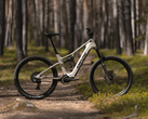 L'Amflow TL Carbon è dotato del motore a trazione centrale Avinox M2 di DJI
