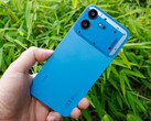 Bello, conveniente, ma con qualche limite: recensione del Nothing Phone (4b)