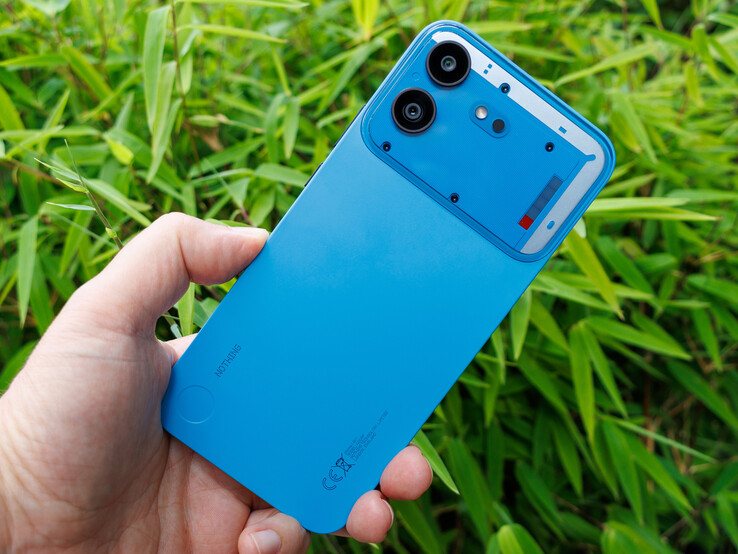 Recensione: Nothing Phone (4b). Unità di prova fornita da Nothing Germany.