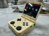 Miyoo has found space for a pair of joysticks in its clamshell gaming handheld, unlike Anbernic. (Image source: Miyoo via Retro Handhelds)